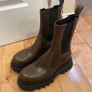 NWT Zara Chunky Boot